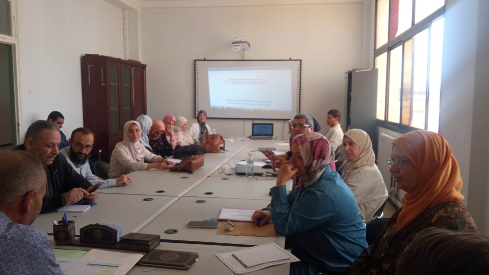 الجلسات المحلية بقسم الهندسة المدنية والأشغال العمومية وقسم الري لتحضير الجلسات الوطنية حول إصلاح قطاع التعليم العالي وعصرنته